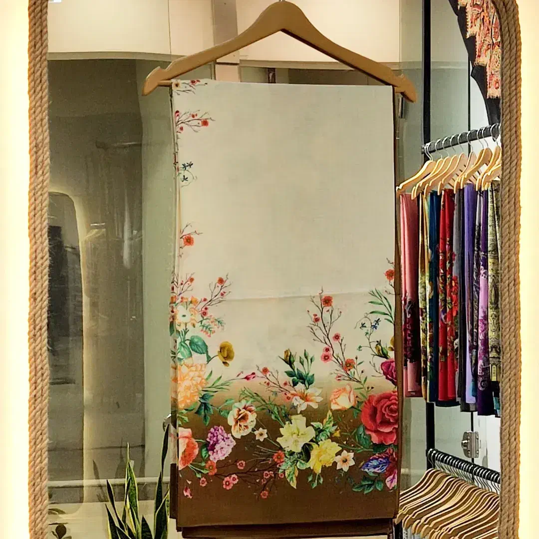 چارقد پشم ابرایشم مرینوس|لباس|بجنورد, |دیوار