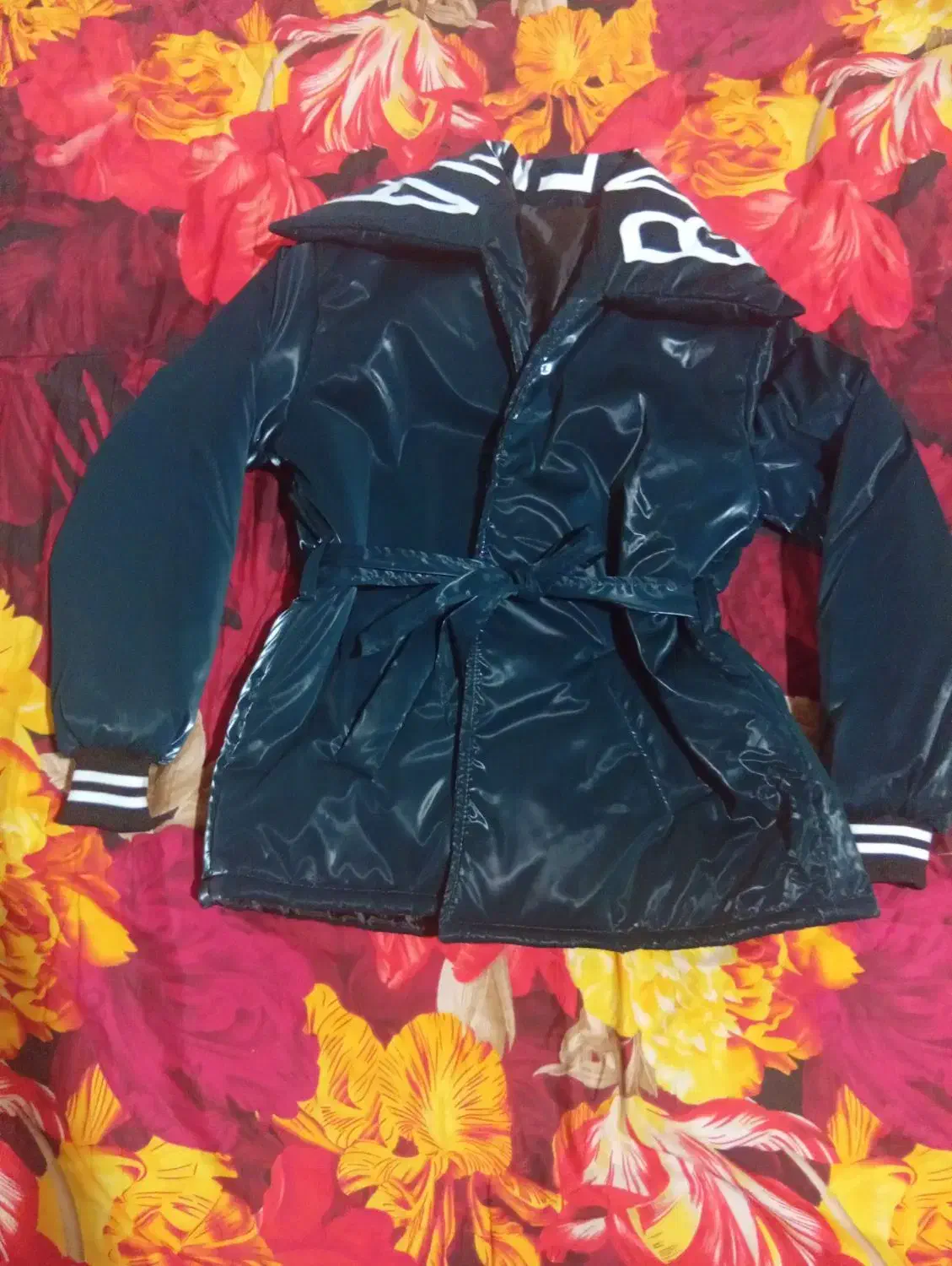 کاپشن|لباس|مرودشت, ابوذر شمالی|دیوار