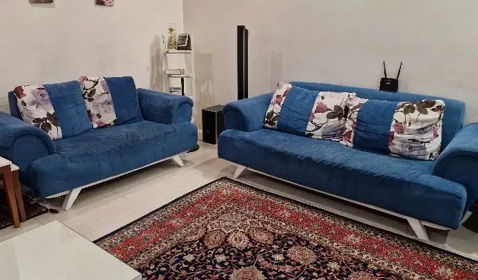 مبلمان راحتی ۷ نفره سالم و میز جلومبلی راش جداگانه|مبلمان خانگی و میز عسلی|تهران, یوسف‌آباد|دیوار