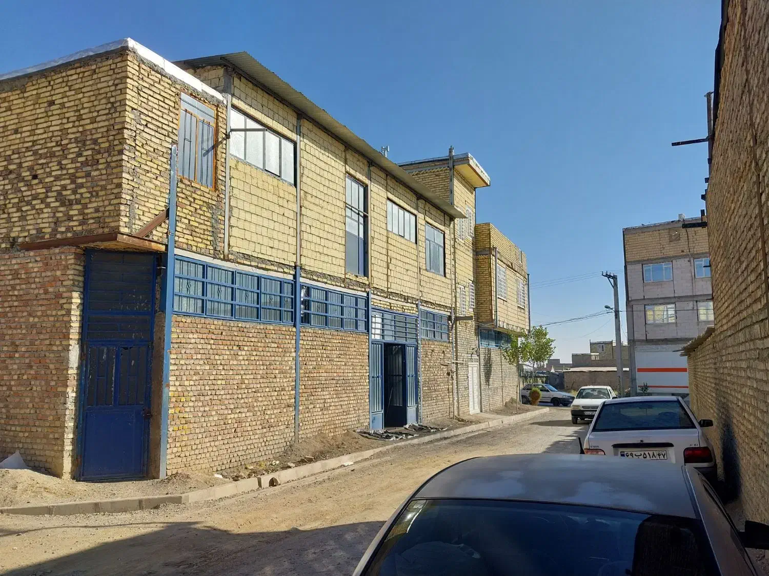 کارگاه۹۰متریدردوطبقه|فروش مغازه و غرفه|اراک, |دیوار