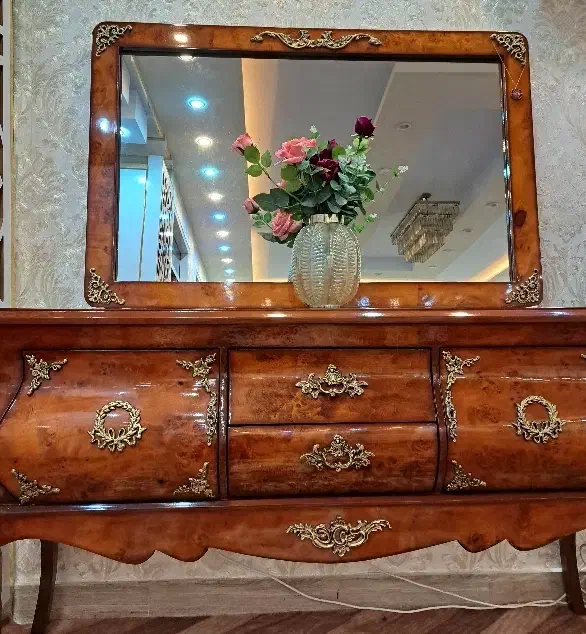 آیینه کنسول برنزکاری جنس مازول کاملا نو|بوفه، ویترین، کنسول|اهر, |دیوار
