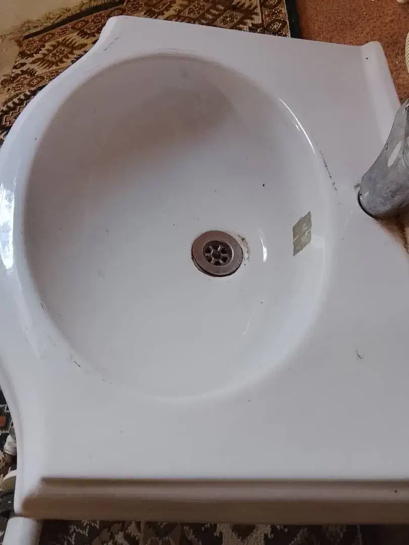 روشویی|لوازم سرویس بهداشتی|قشم, |دیوار