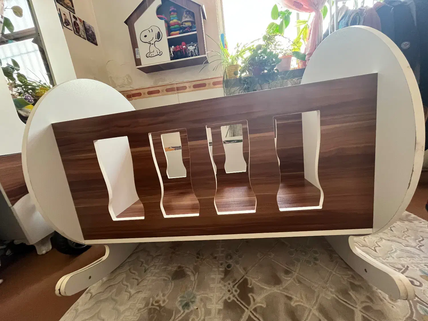 گهواره ی نوزاد|تخت و صندلی بچه|قیدار, |دیوار