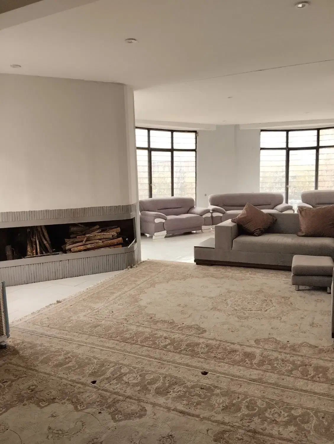 ویلا اجاره ای صدراوقلات|اجارهٔ کوتاهمدت ویلا و باغ|شیراز, باغشهر قصر سبز|دیوار