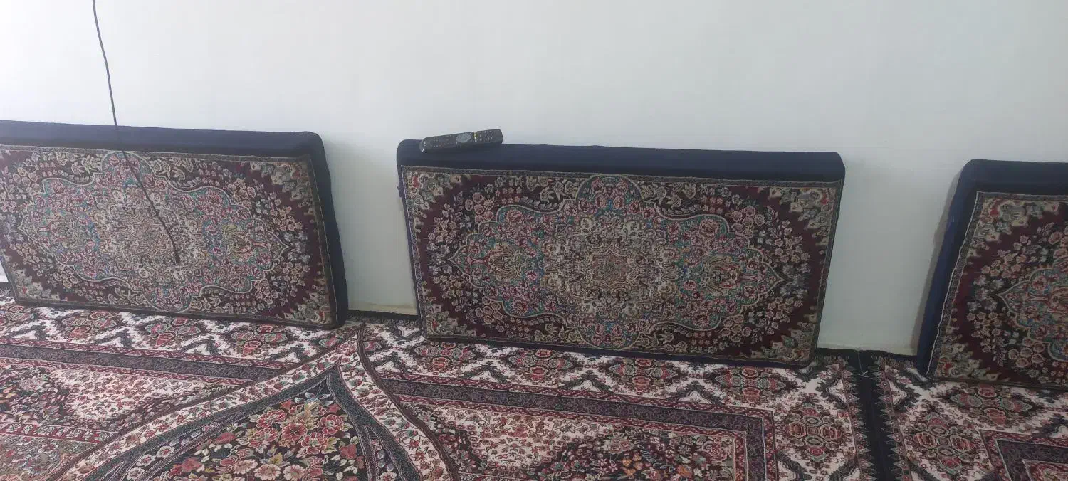 پشتی|پشتی|کرج, آق تپه|دیوار