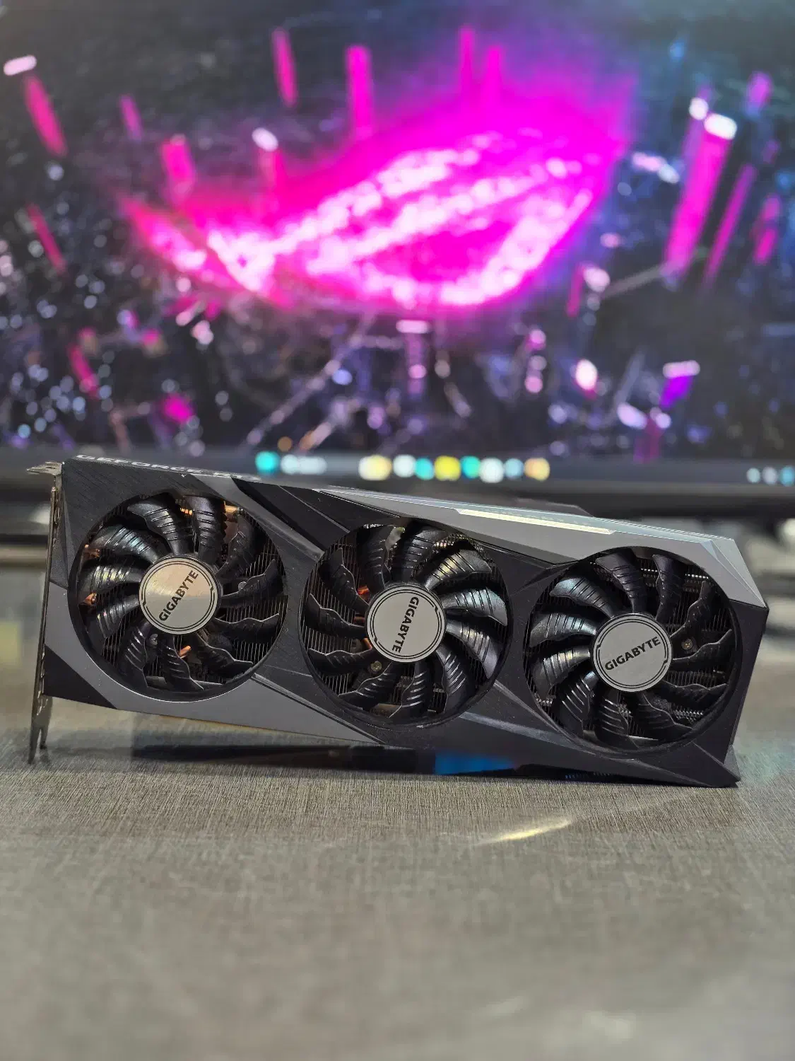 کارت گرافیک RTX 3070 GIGA GAMING OC 8G|قطعات و لوازم جانبی رایانه|مشهد, ارشاد|دیوار