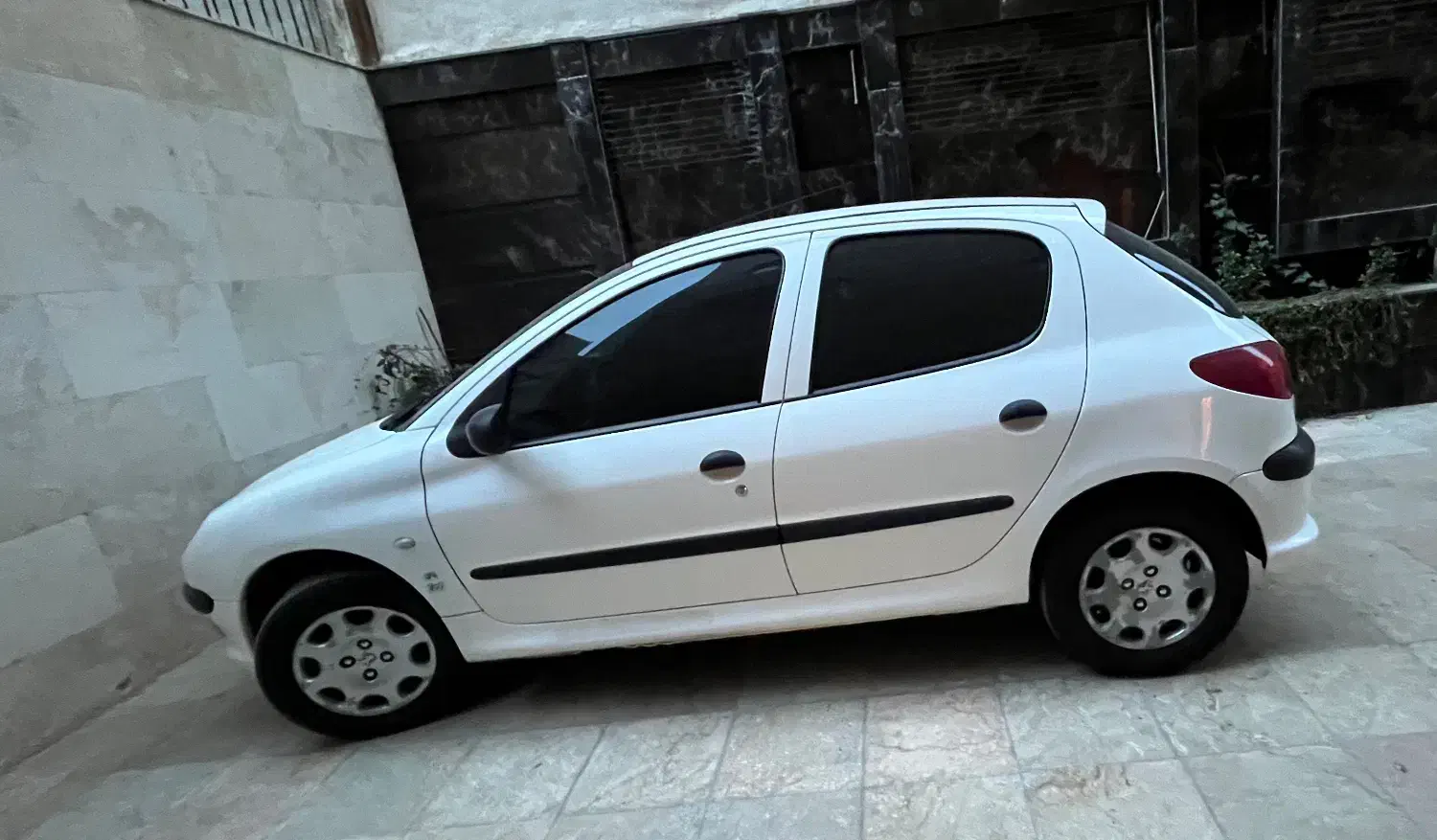 پژو۲۰۶مدل۹۹|خودرو سواری و وانت|مشهد, فارغ التحصیلان|دیوار