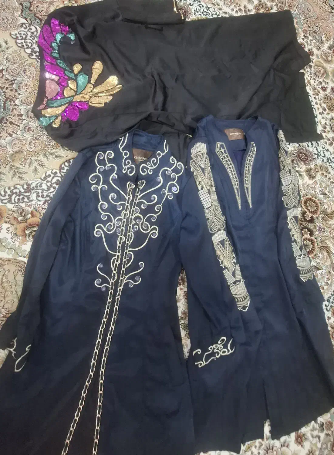 تعدادی مانتو مجلسی،پالتو ومانتو اداری و پاییزه|لباس|آبادان, |دیوار