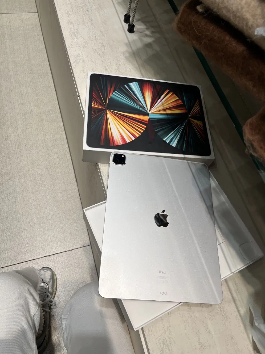 ipad poro 2021|تبلت|تهران, امام زاده قاسم (نیاوران)|دیوار