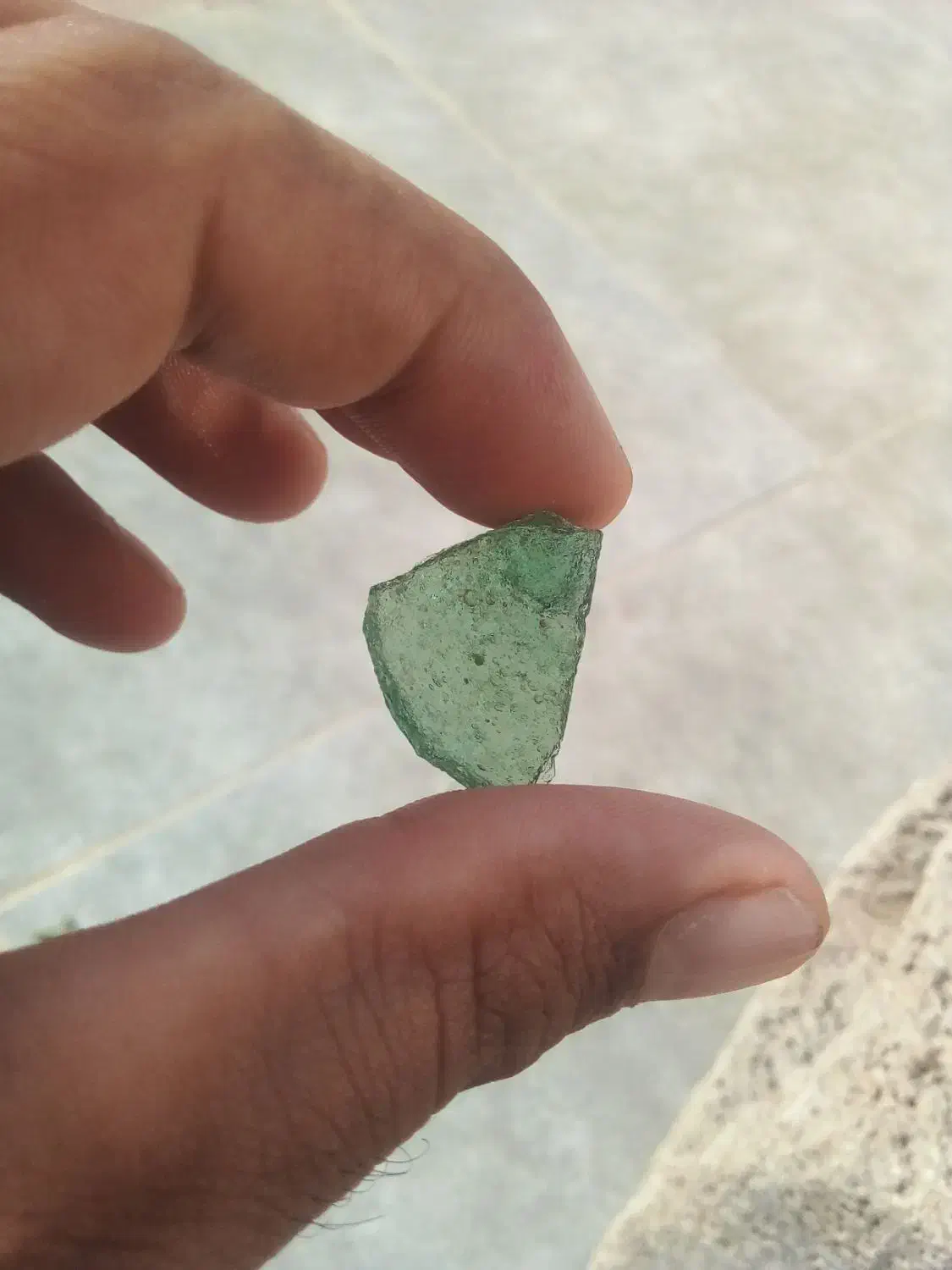 مولداویت|جواهرات|شادگان, |دیوار