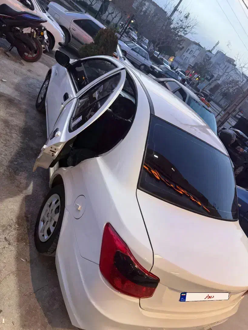 ساینا ۸۵ گانه s مدل ۱۴۰۲|خودرو سواری و وانت|مشهد, امامیه (شهرک غرب)|دیوار