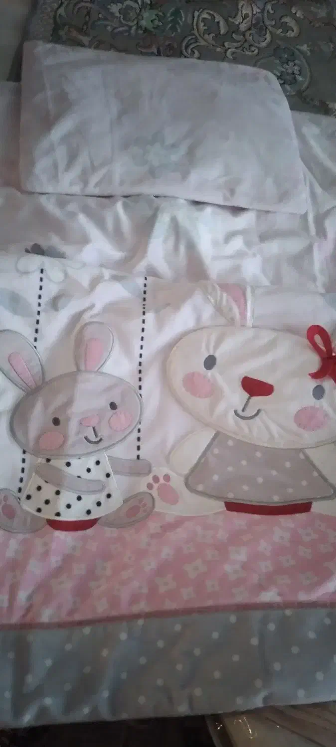 لحاف و وسایل سیسمونی|اسباب و اثاث بچه|پاکدشت, پاکدشت (مامازند)|دیوار