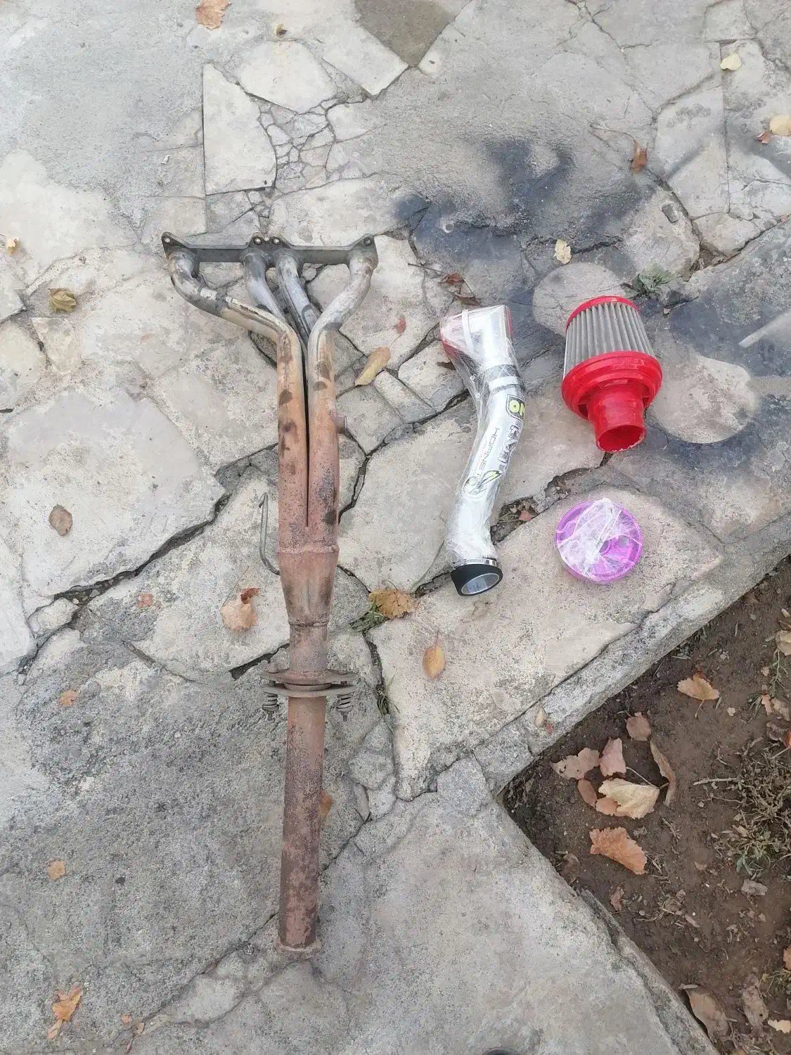 هدرز کمک فنر کیت مکش|قطعات یدکی و لوازم جانبی|بروجرد, |دیوار