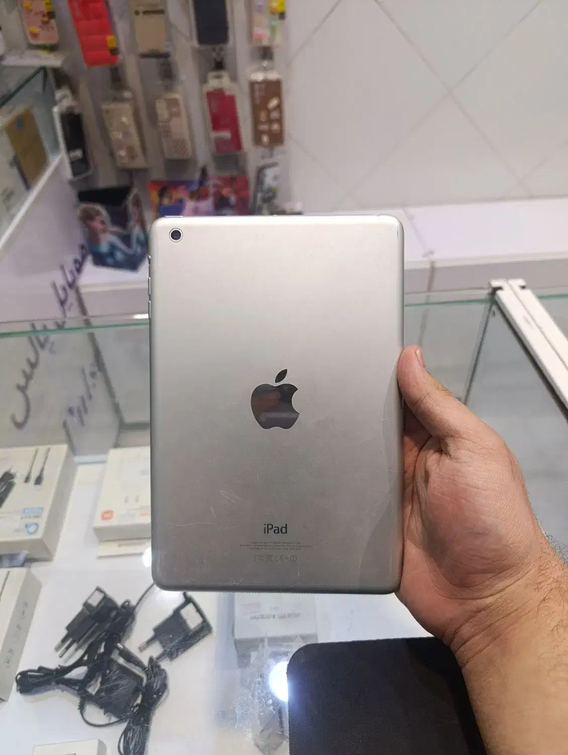 ipad mini 2016|تبلت|قم, قلعه عموحسین|دیوار
