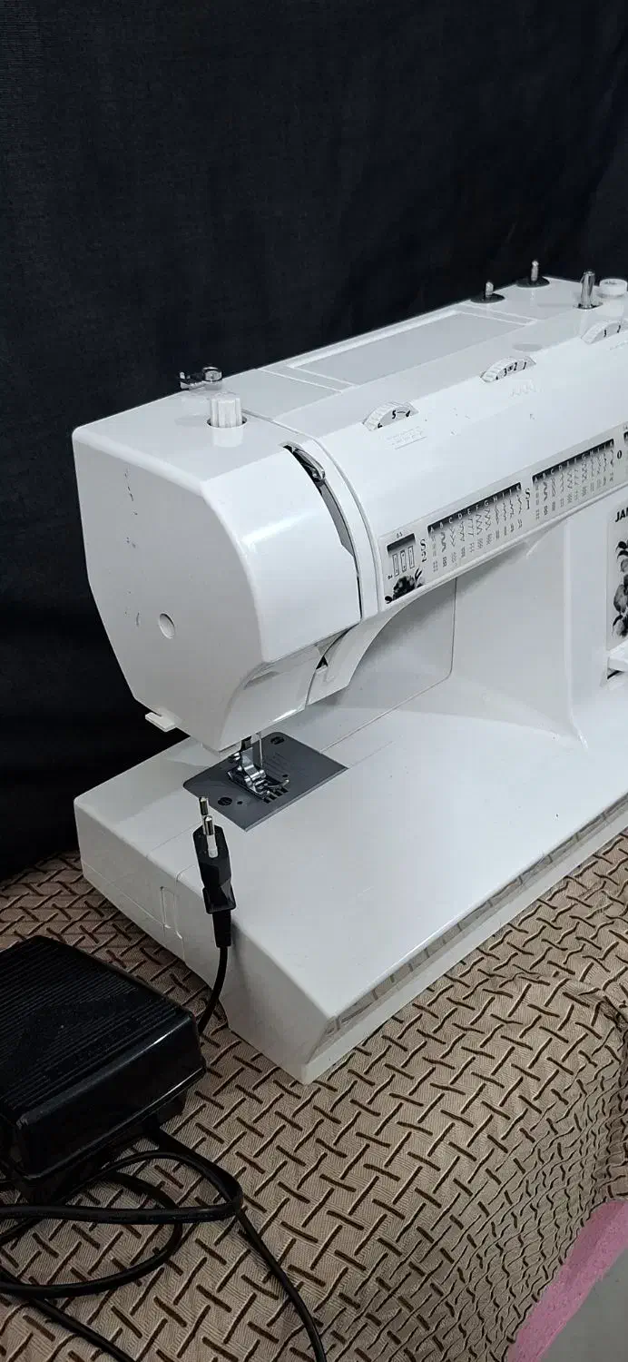 فروش چرخ خیاطی بسیار تمیز|چرخ خیاطی و ریسندگی|دهلران, |دیوار