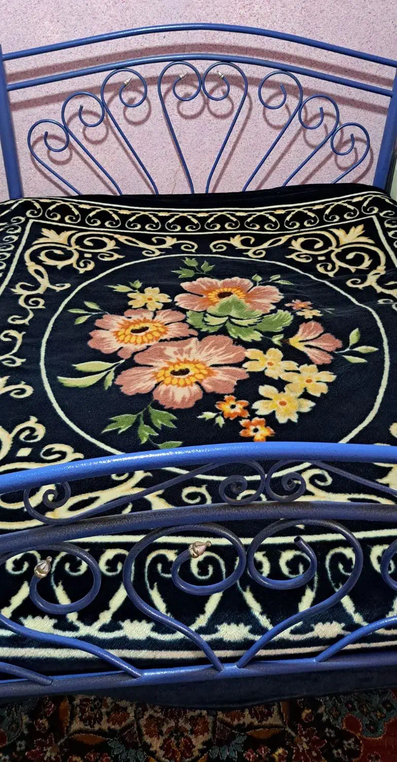 تخت فرفورژه|تخت و سرویس خواب|کرمان, |دیوار