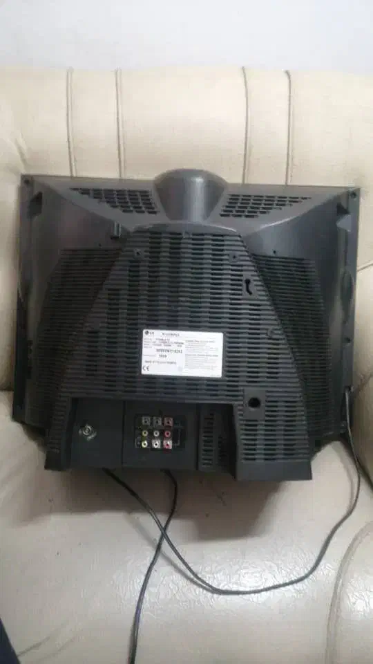 تلویزیون 21 اینچ ال جی صفحه تخت|تلویزیون و پروژکتور|تهران, خاوران|دیوار