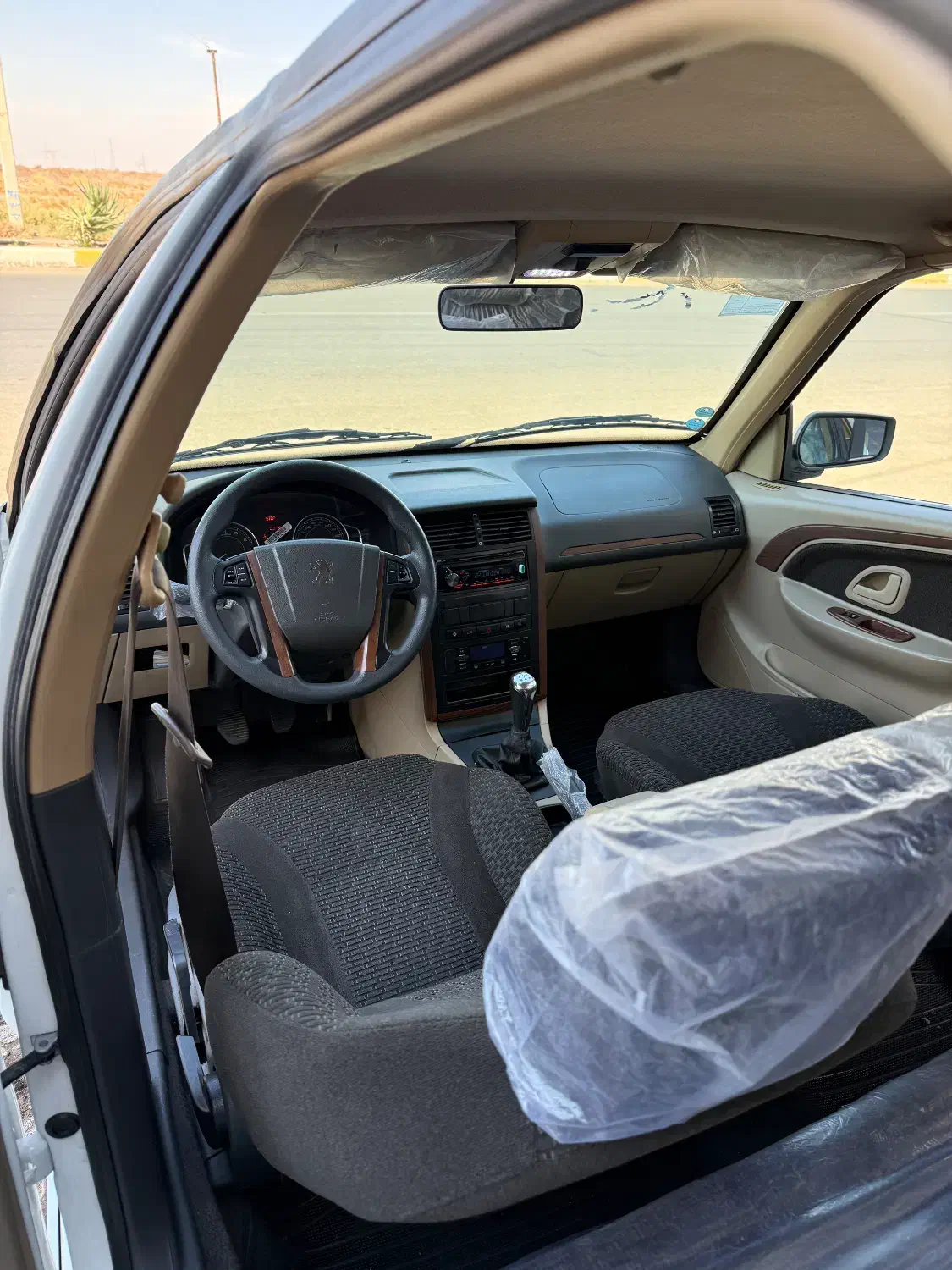 پارس ۱۴۰۱|خودرو سواری و وانت|رفسنجان, |دیوار