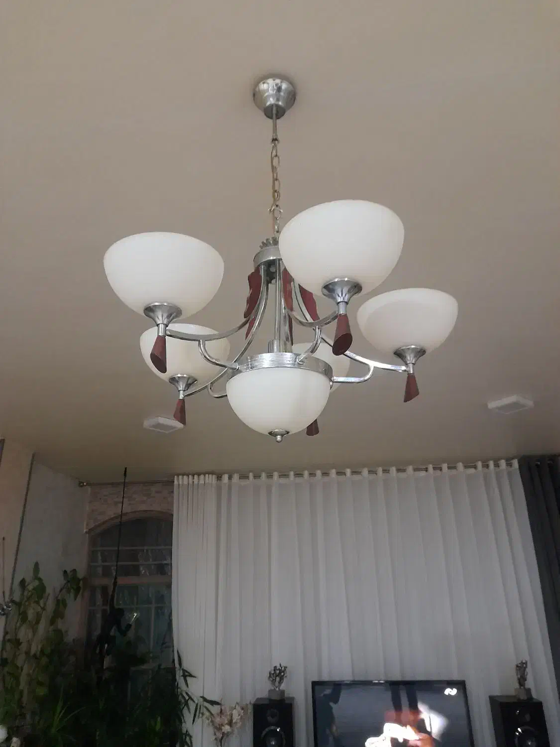 لوستر ۵ شاخه سالم|لوستر و چراغ آویز|شهرکرد, |دیوار