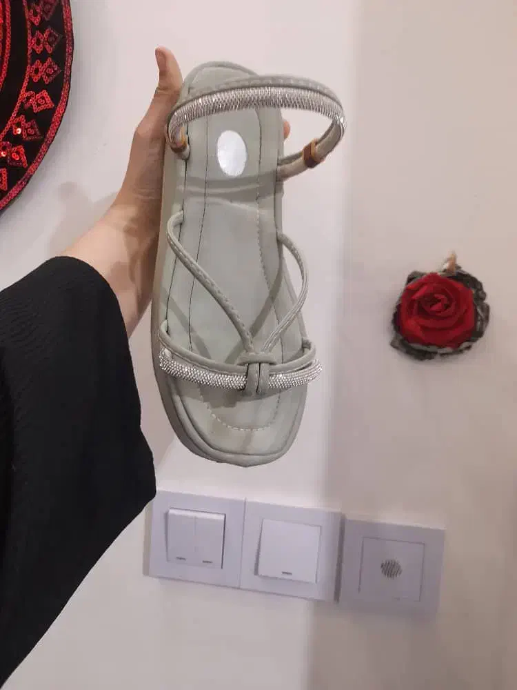 دوعددصندل دست دوم|کیف، کفش، کمربند|اهواز, شهرک اکباتان|دیوار