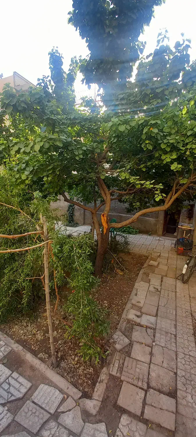 منزل ویلایی 240 متری با مغازه تجاری|فروش زمین و ملک کلنگی|اصفهان, خلجا|دیوار