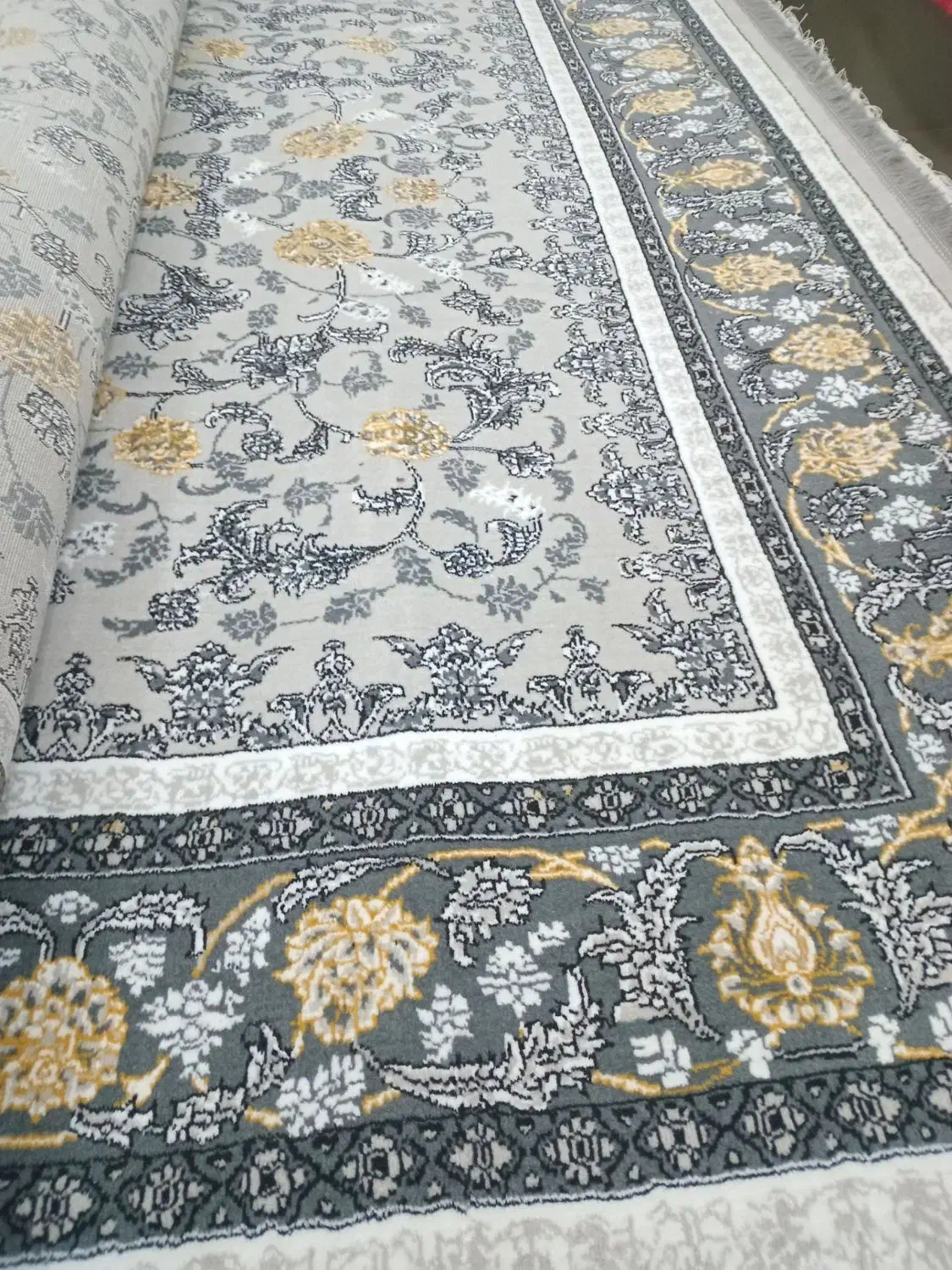 فرش ۷۰۰ شانه نو|فرش|ساوه, |دیوار