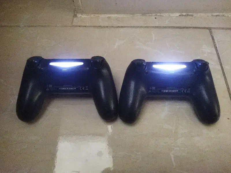 دسته ps4|کنسول، بازی ویدئویی و آنلاین|ایلام, |دیوار