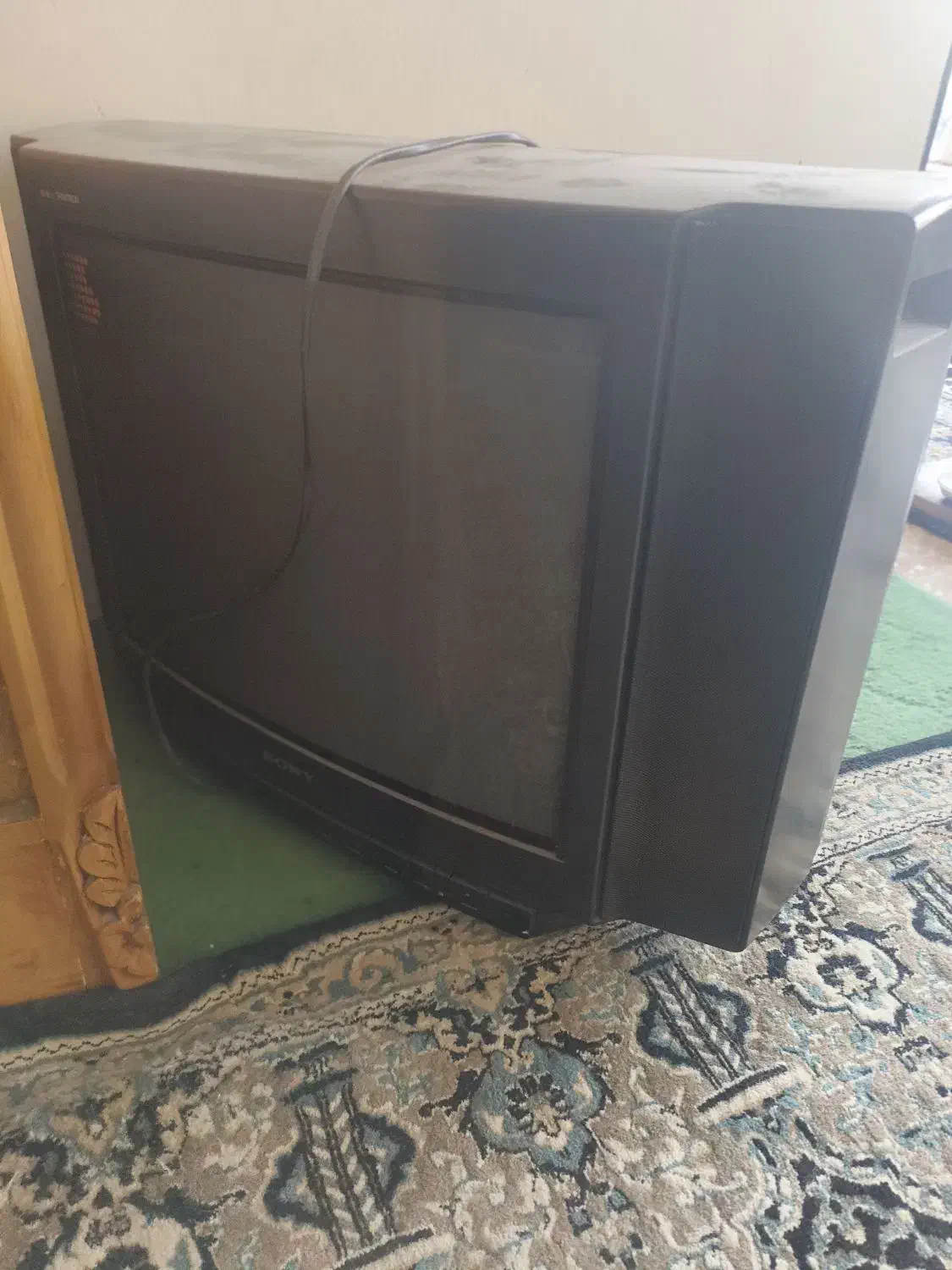 تلویزیون ۲۱ اینچ سونی|تلویزیون و پروژکتور|شیراز, اصلاحنژاد|دیوار