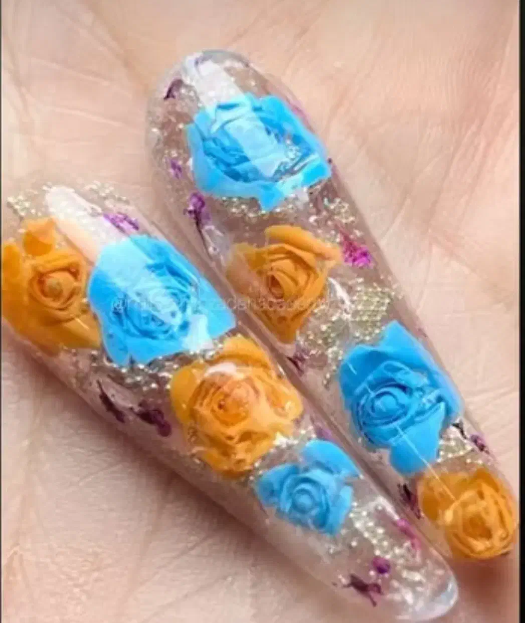 آموزش کاشت تخصصی ناخن۲/۹۹۰ آموزش تخصصی بافتمو۱/۹۹۰|خدمات آرایشگری و زیبایی|تهران, سلسبیل جنوبی|دیوار