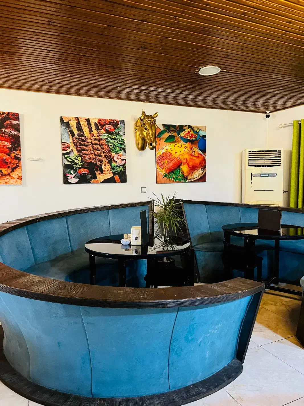 جذب منشی خانم در آشپزخونه|استخدام خدمات فروشگاه و رستوران|رشت, استقامت ۱|دیوار