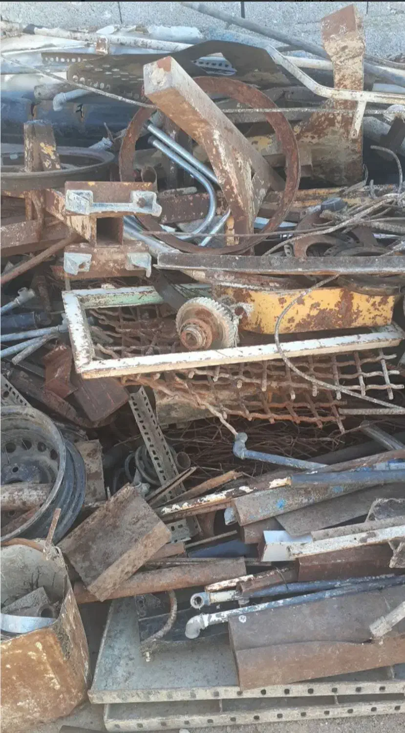 خرید انواع آهن آلمنیوم کولر گازی ودرب و پنجره|خدمات پیشه و مهارت|شوش, |دیوار