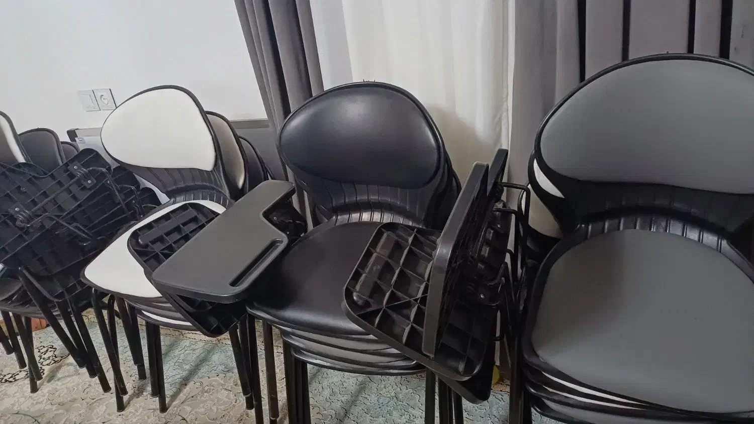 صندلی صدفی مدل B400|صندلی و نیمکت|بم, |دیوار