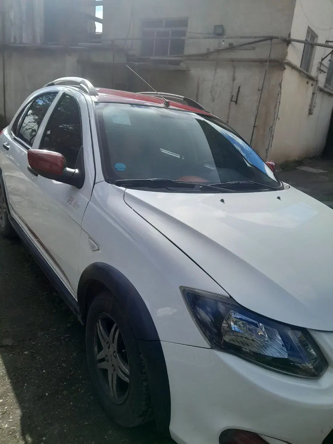 کوییک بی رنگ بی ضربه R|خودرو سواری و وانت|رشت, لاکان|دیوار