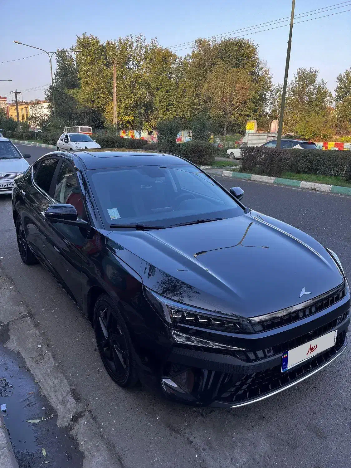 Kmc j7 کی ام سی جی۷|خودرو سواری و وانت|رشت, چله خانه|دیوار