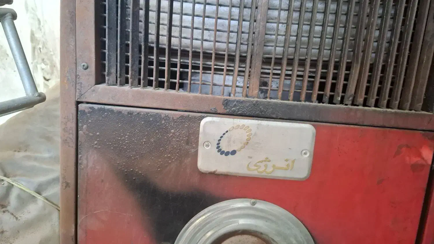 بخاری، هیتر نفتی|بخاری، هیتر، شومینه|مشکیندشت, |دیوار