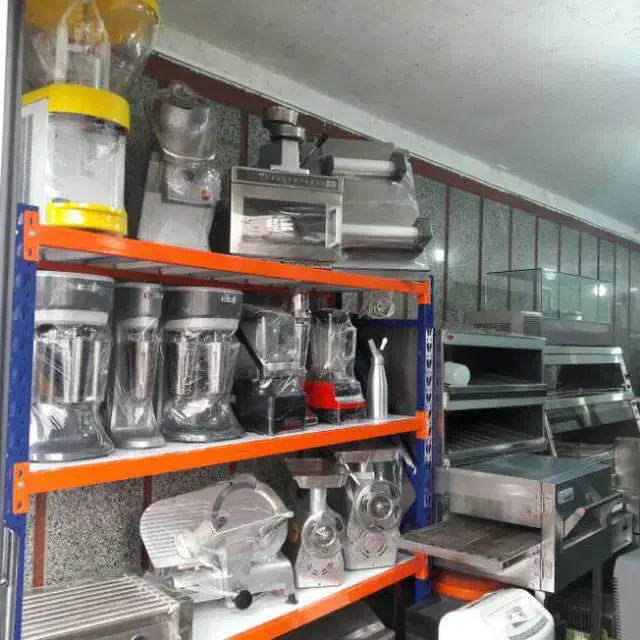 خریدار شاک فریزر و گل خامه زن دستگه بستنی|کافی‌شاپ و رستوران|تهران, زعفرانیه|دیوار