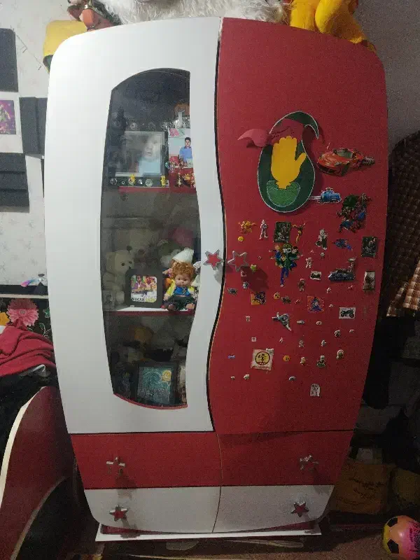 کمدوتخت نوجوان|تخت و سرویس خواب|لاهیجان, کوی خزر|دیوار