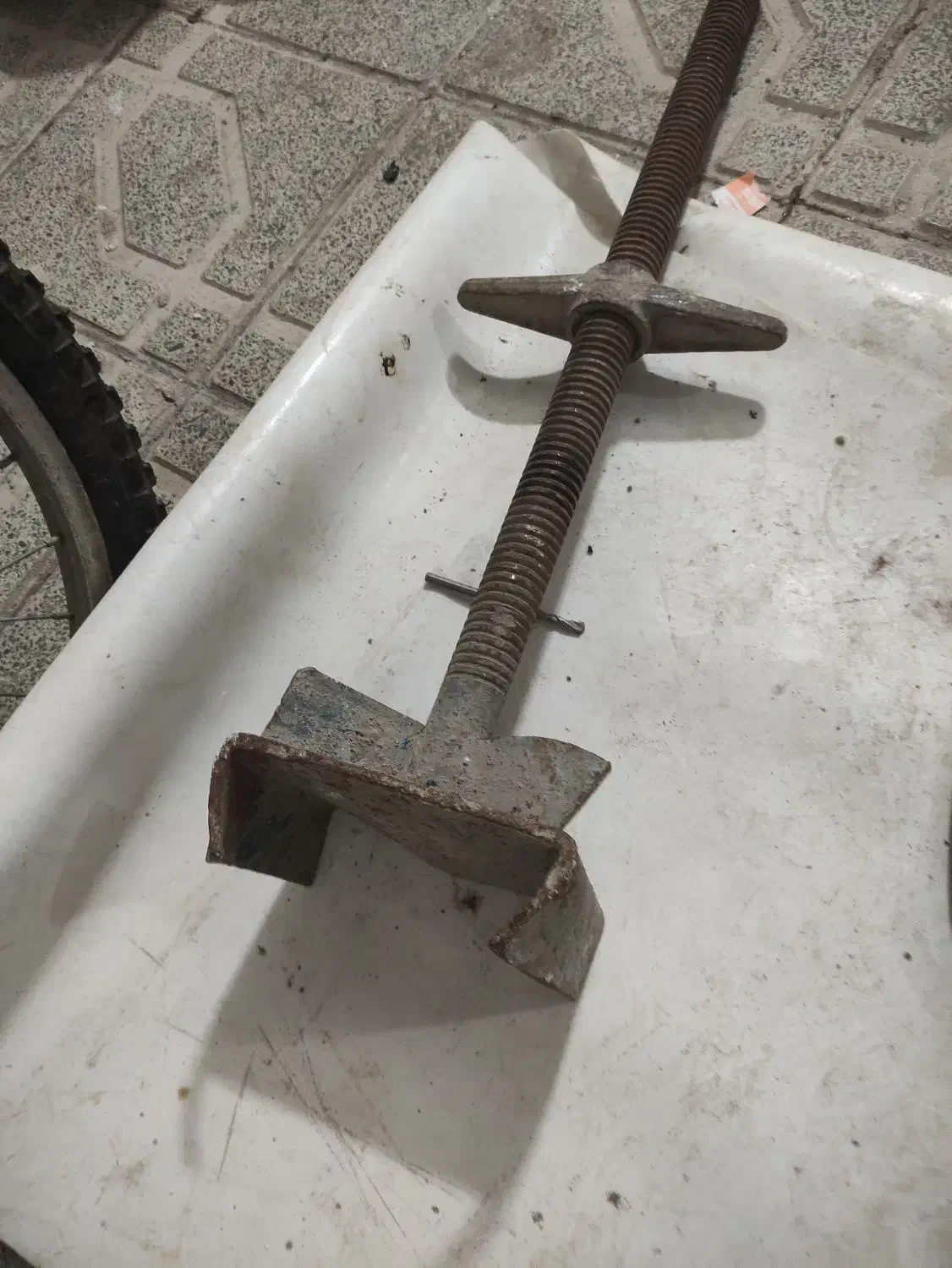 سر جک قالب|مصالح و تجهیزات ساختمان|تهران, خاک سفید|دیوار