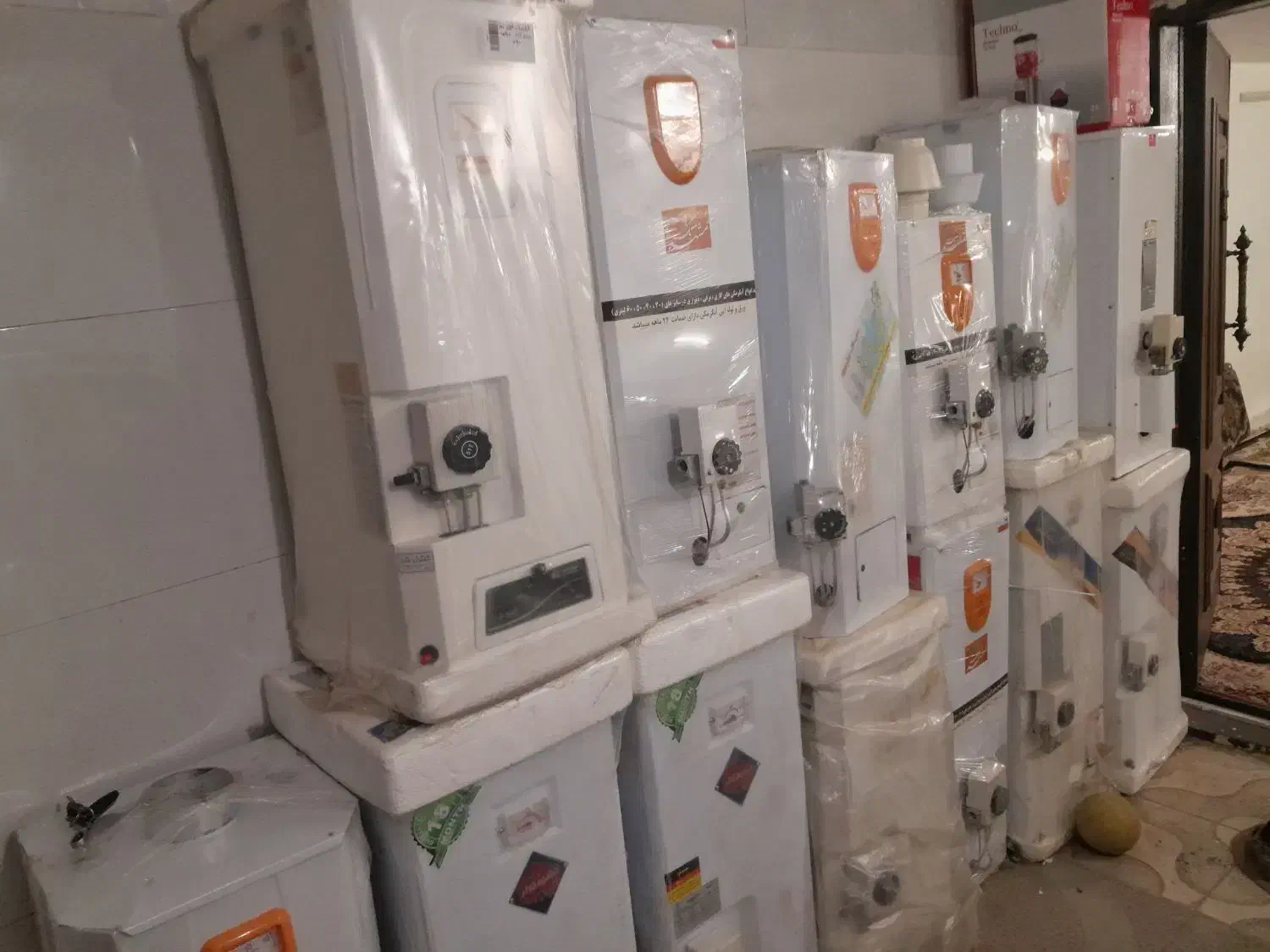 خرید و فروش آبگرمکن تعویض آبگرمکن نو با کهنه|آبگرمکن، پکیج، شوفاژ|مشهد, عبادی|دیوار