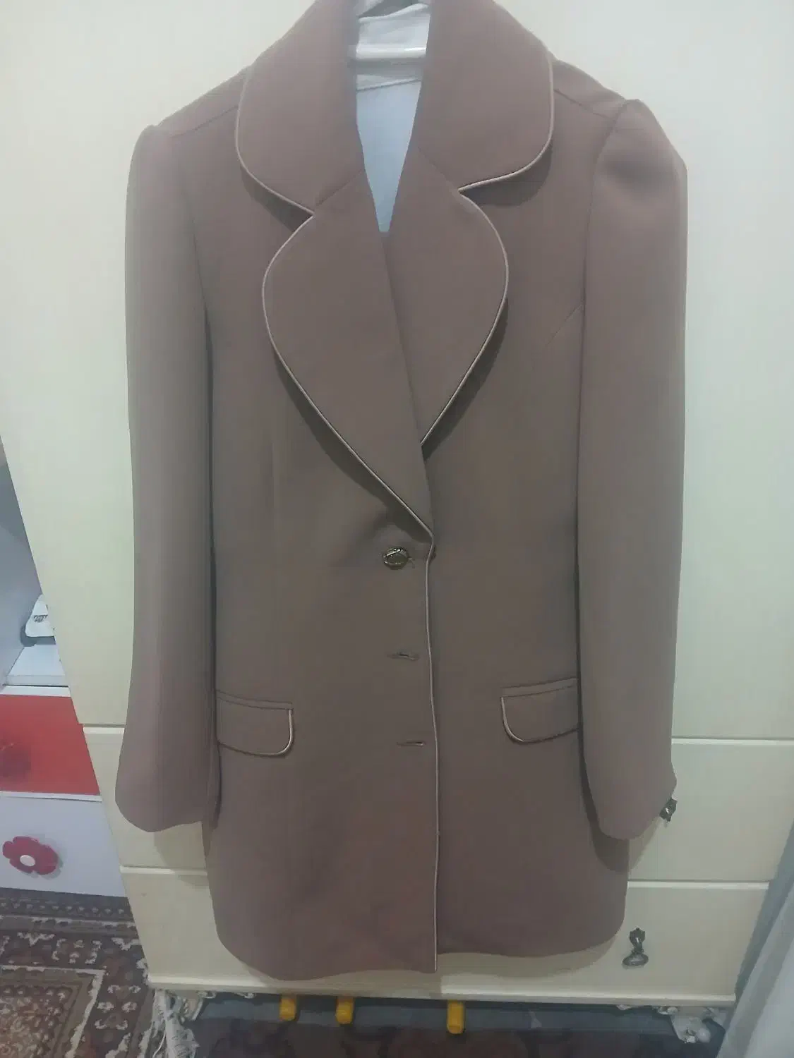 کت شلوا|لباس|تربت‌حیدریه, باغ سلطانی|دیوار