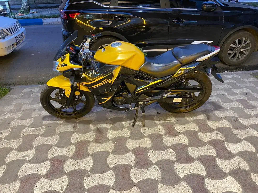 مگلی 200|موتورسیکلت|رشت, یخسازی|دیوار