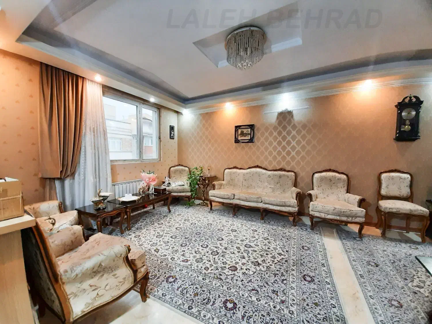 ۸۵ متر/ تک واحدی/ فول امکانات