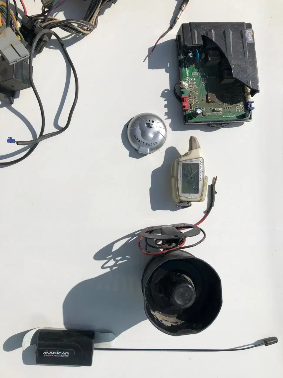 دزدگیر ماجیکار کره ای تصویری|قطعات یدکی و لوازم جانبی|بروجرد, |دیوار