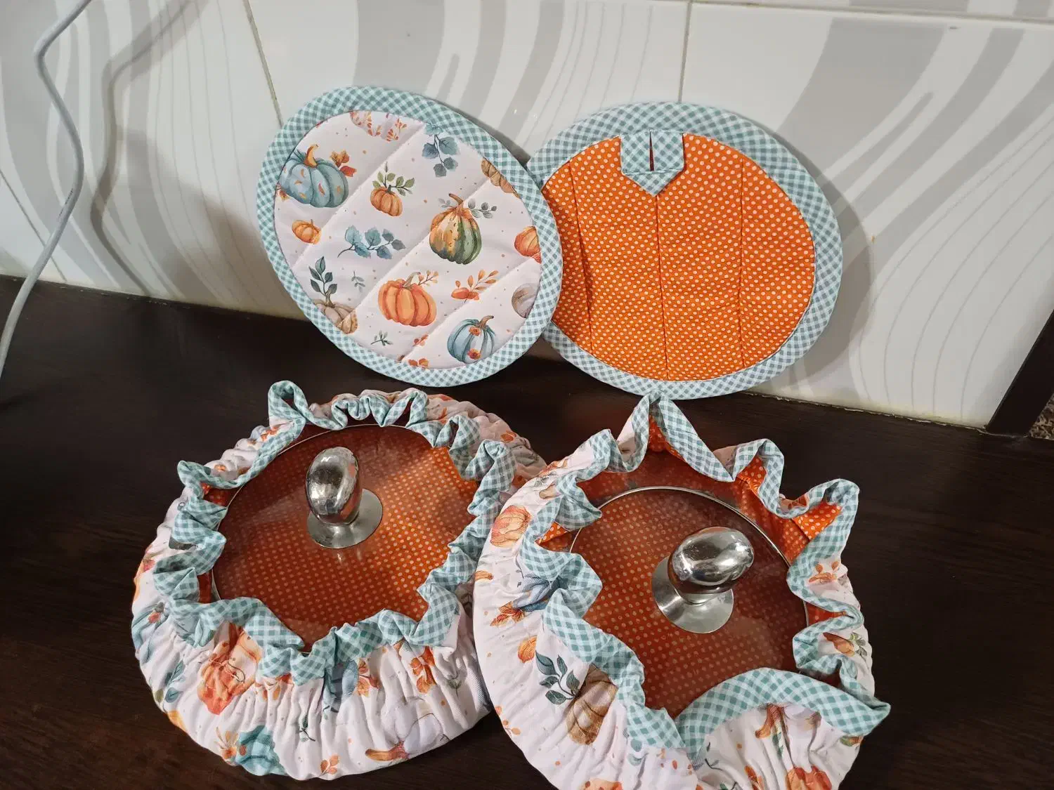 سرویس آشپزخونه|سفره، حوله، دستمال آشپزخانه|چهارباغ, |دیوار