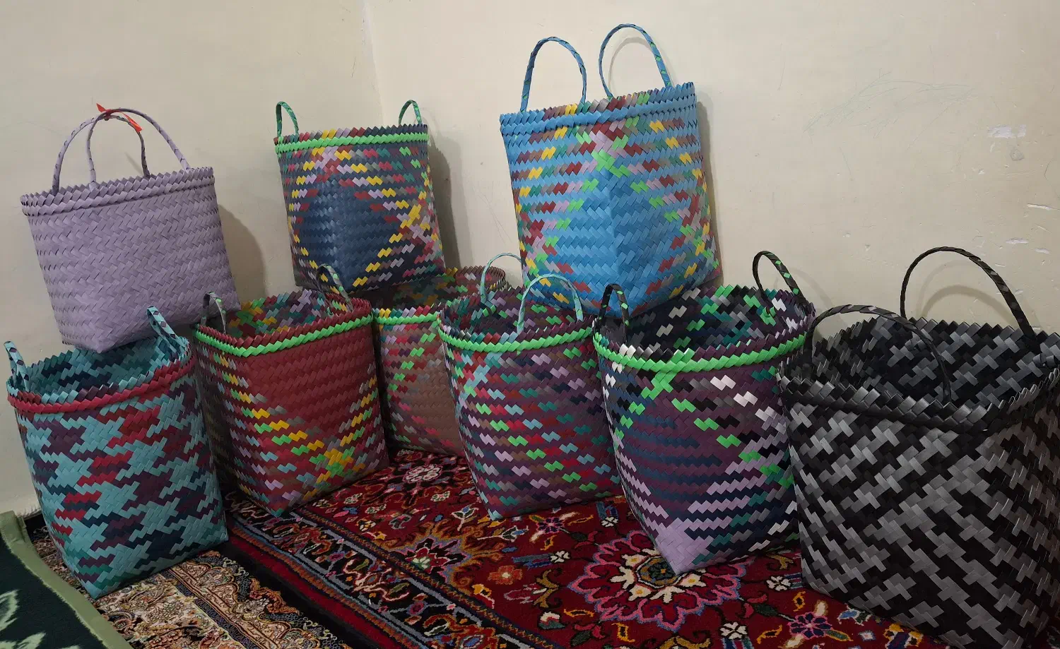 سبدلباس واسباب بازی|اسباب‌بازی بچه|اهر, |دیوار