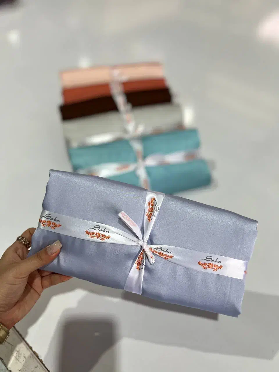 روبالشتی ساتن|رختخواب، بالش، پتو|رفسنجان, |دیوار