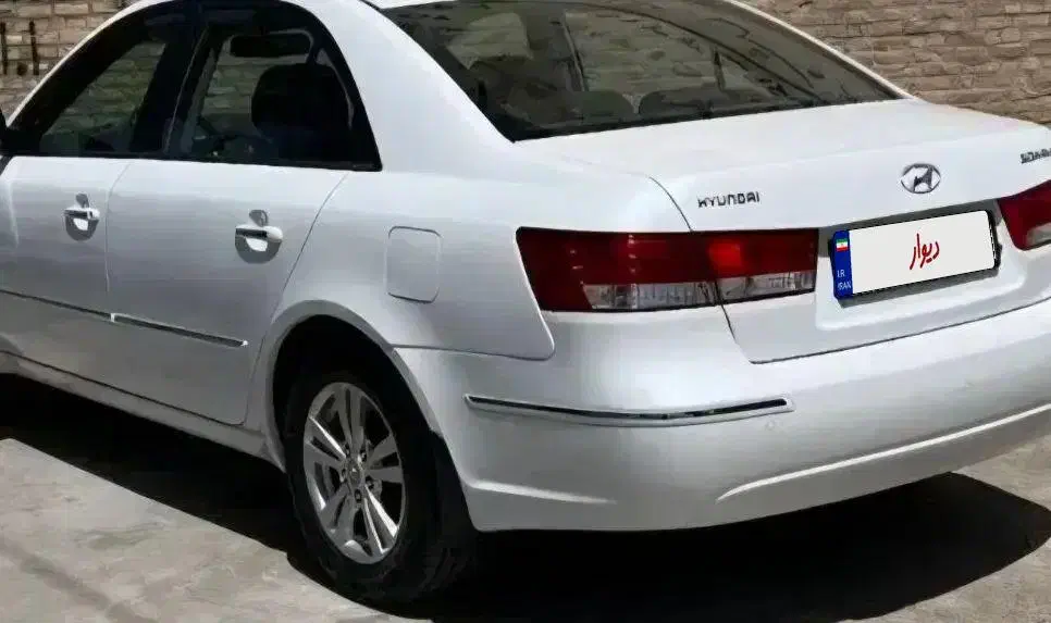 سوناتا ۲۰۱۰تومشکی داخل ماشین بدونه پارگی سالم|خودرو سواری و وانت|خمینیشهر, |دیوار