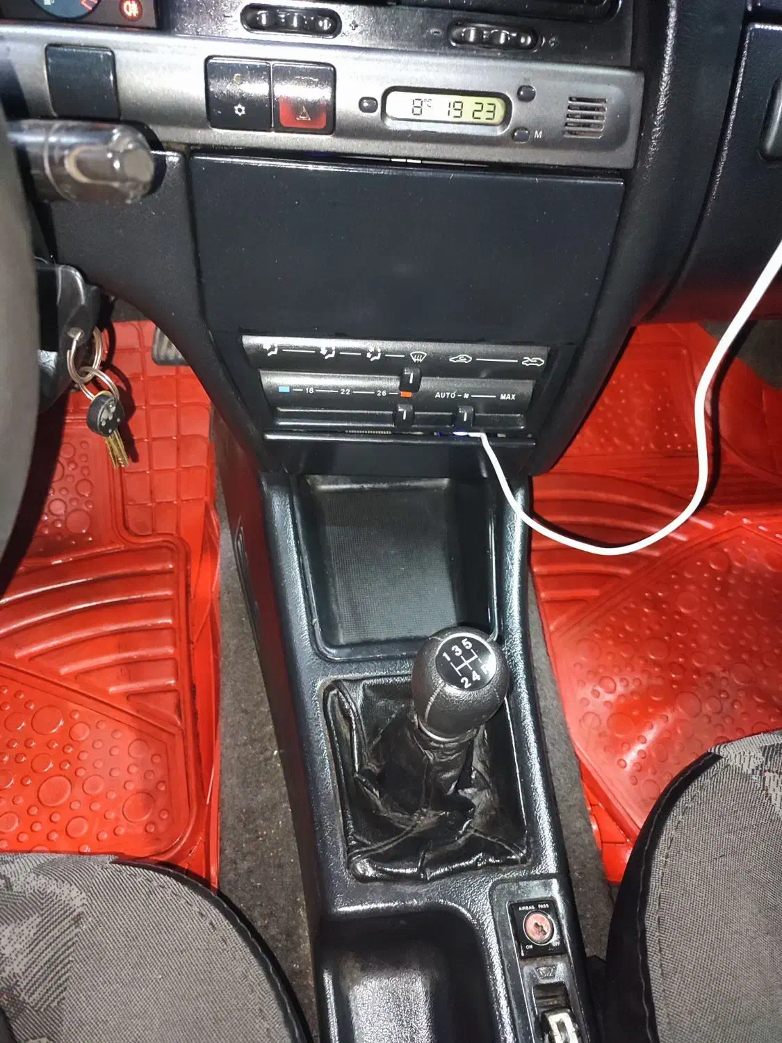 زانتیا 2000|خودرو سواری و وانت|رشت, بوسار|دیوار