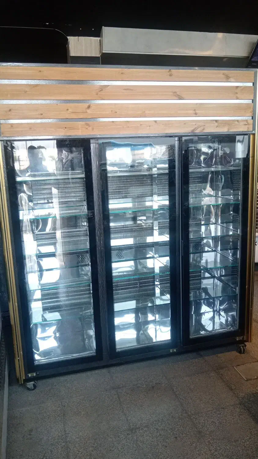 یخچال ایستاده فریزر صندقی تک درب 3درب فروشگاهی|فروشگاه و مغازه|شیراز, شهرک صنعتی شیراز|دیوار