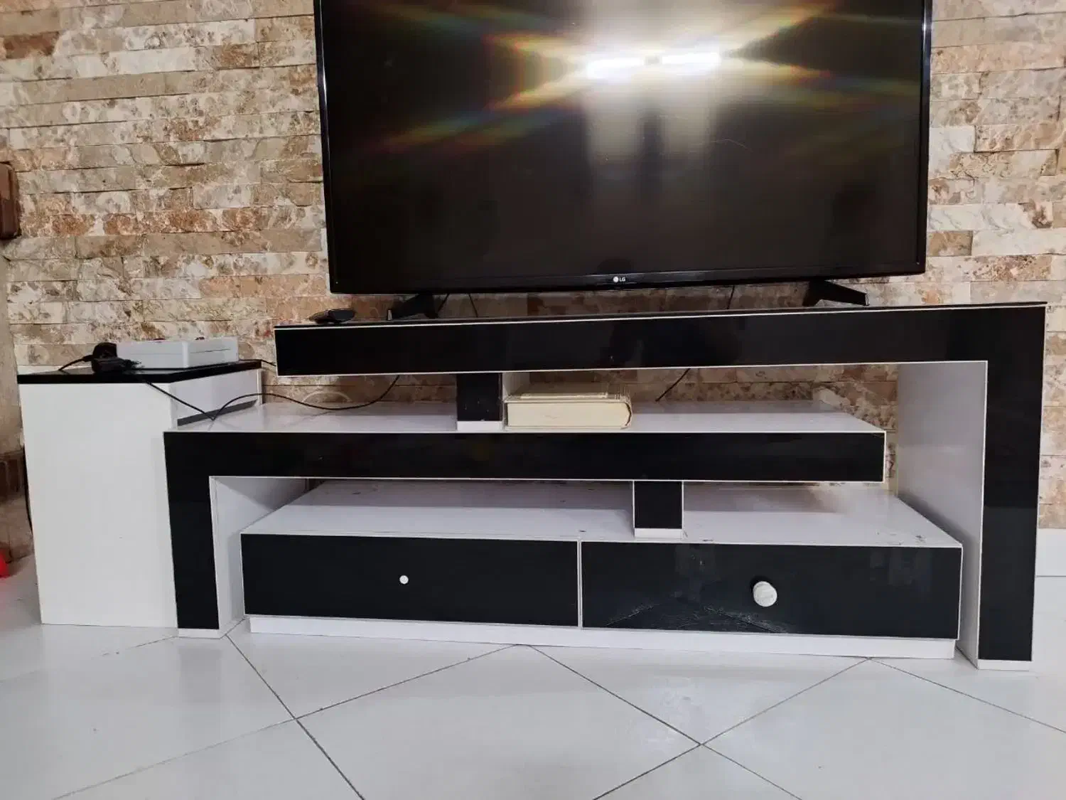 میزتلویزون و میز تلفن|میز تلویزیون|تهران, شادآباد|دیوار